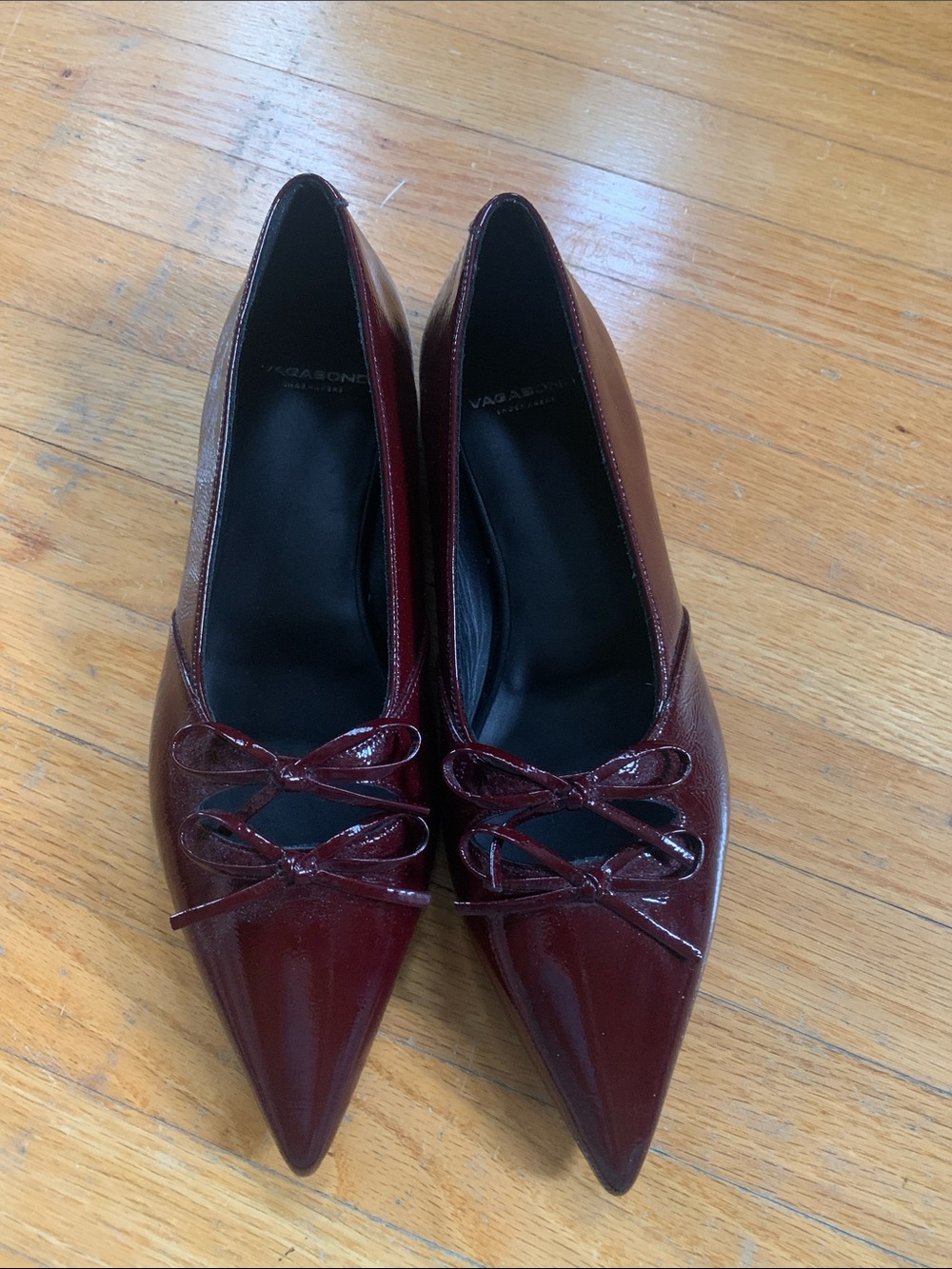 Vagabond Patent Pointed-Toe Burgundy Bow Flats